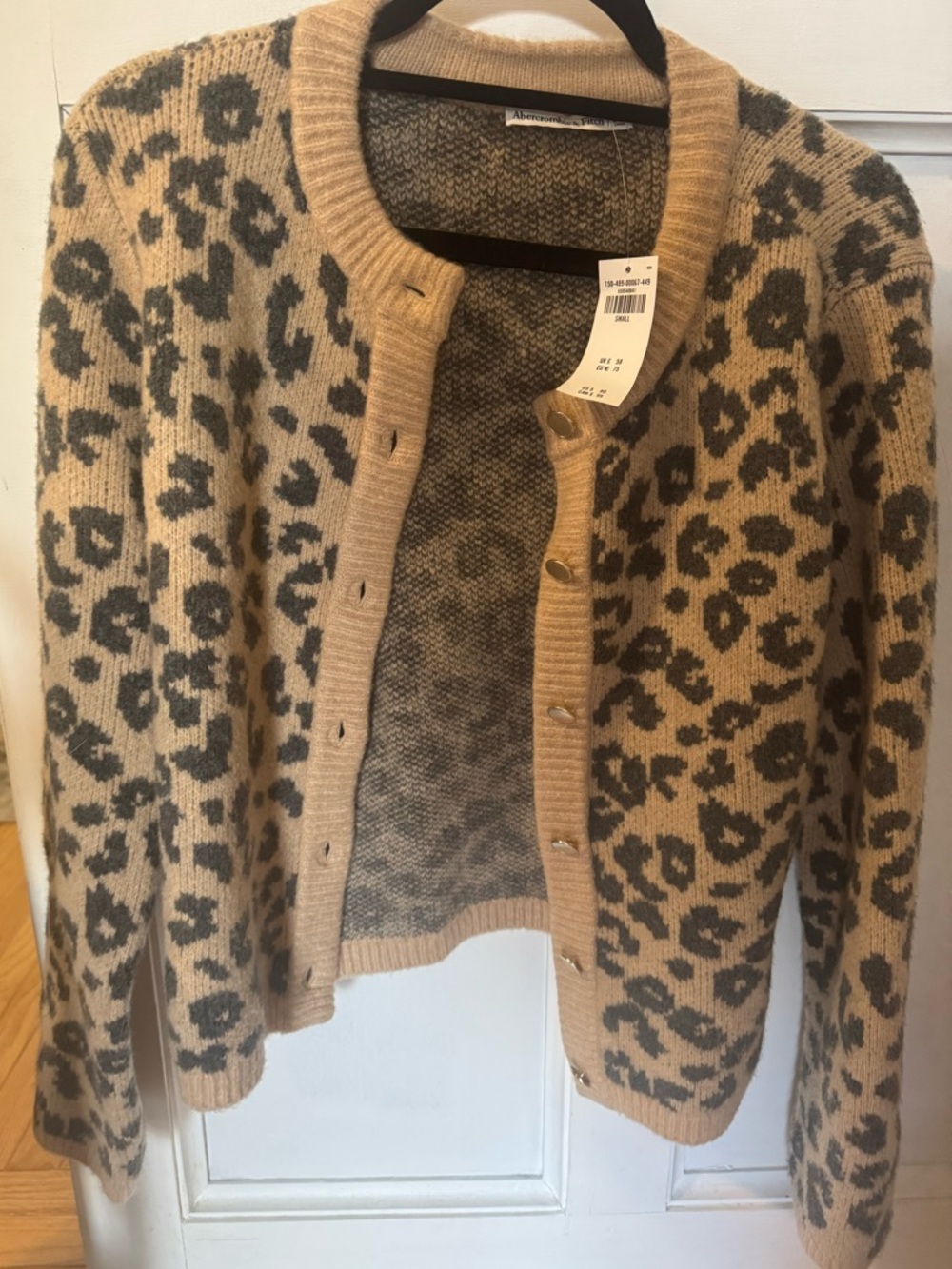 Abercrombie & Fitch Leopard Cardigan